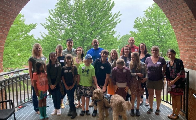 HRS-group-photo-June2022-750x458